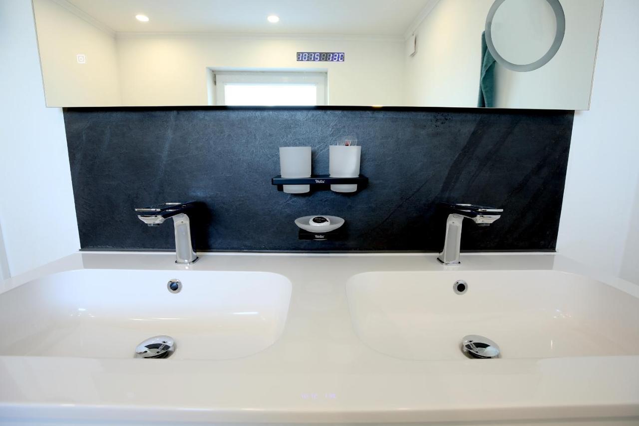 Marias Guest House Эюнаттен Экстерьер фото